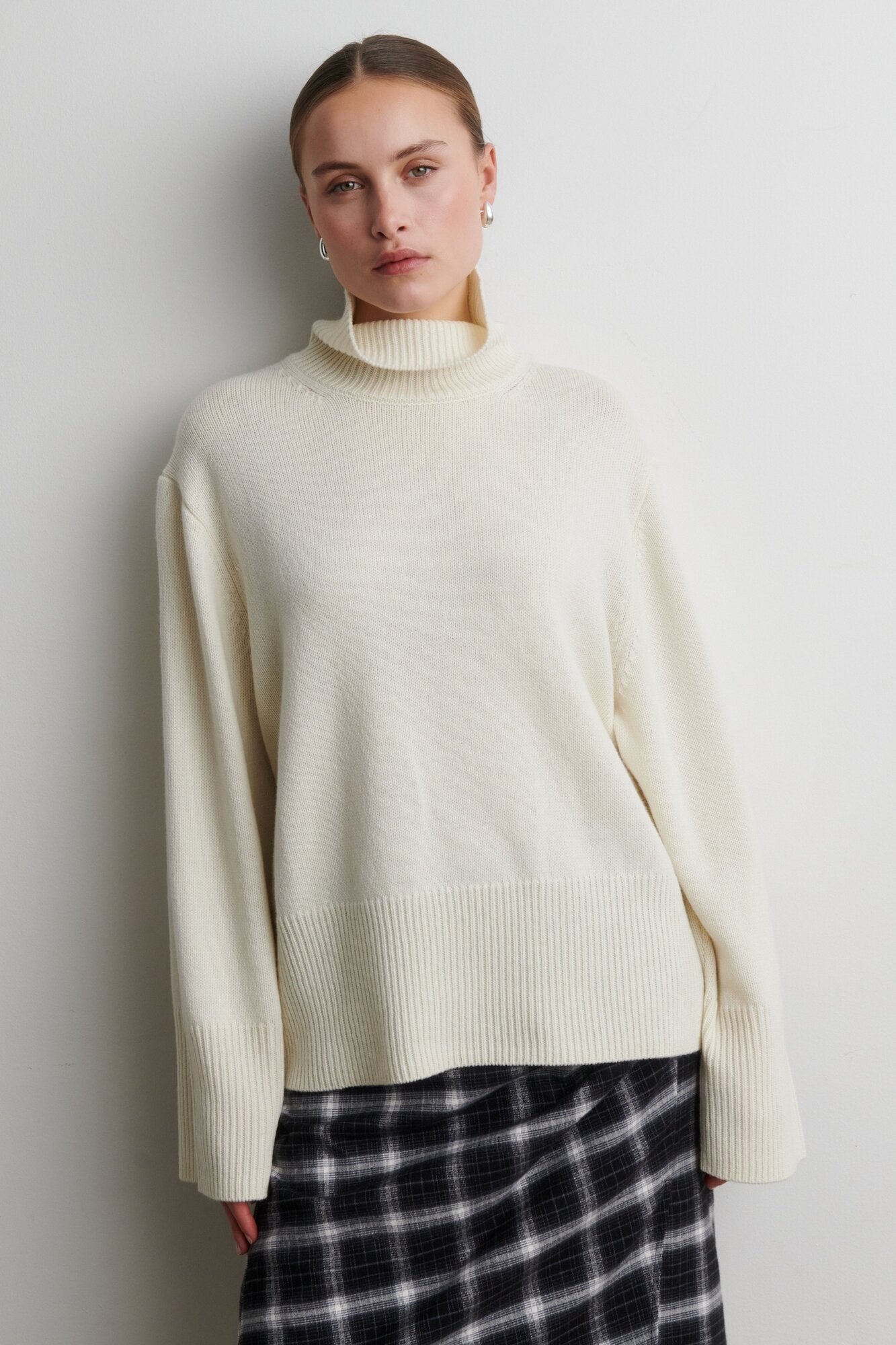 Alpha T-Neck striktrøje - creme